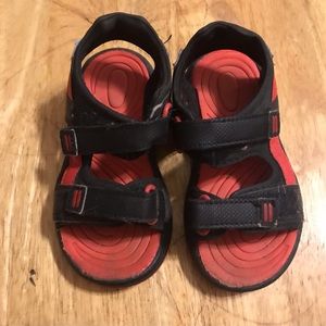 WONDER NATION TODDLER BOYS  SPORT SANDALS SIZE 8